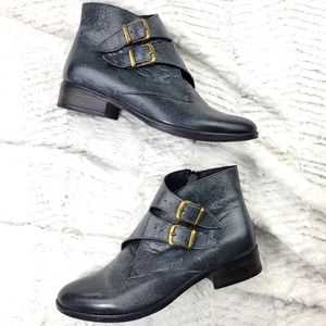 B.Unique Green side buckle zip on bootie